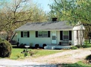 404 Jack St, Hendersonville, NC 28792