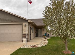 3802 E Brewster St, Sioux Falls, SD 57108