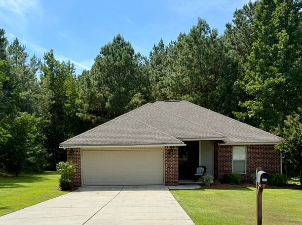 135 Hemingway Dr