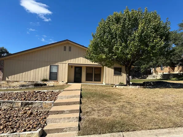 1900B W Lane Dr, Kerrville, TX 78028