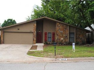 8912 N Davis Ave, Oklahoma City, OK 73132