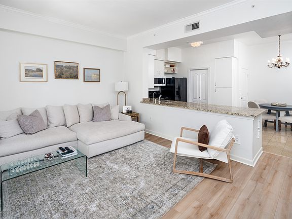 2nd image of 3225 Turtle Creek Blvd APT 234
