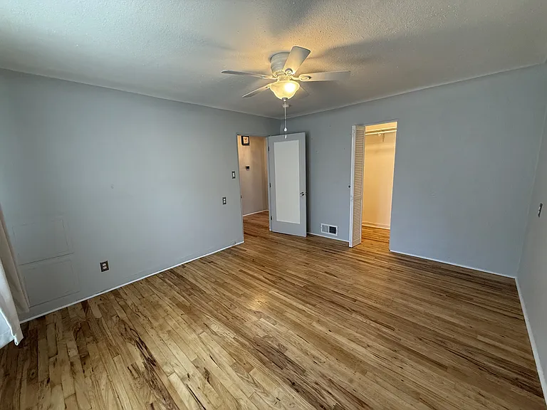 2423 Pine St #1 — Photo 19