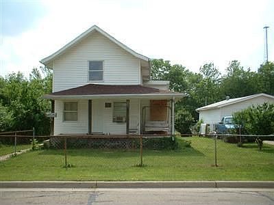 1st image of 55 Holland Ave