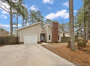 5615 Tee Ct, Hope Mills, NC 28348