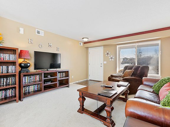3rd image of 3953 Malaya Ct