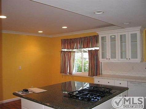 3rd image of 5460 Lake Lindero Dr