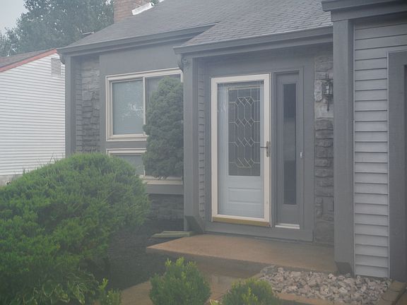 2nd image of 5800 Mount Vernon Dr