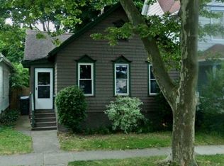 39 Cayuga St, Rochester, NY 14620