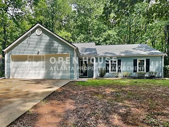 213 Brolley Woods Dr, Woodstock, GA 30189