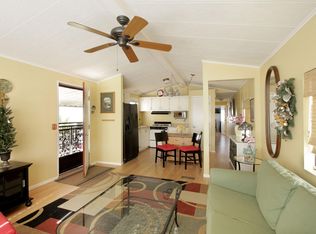 6 Eisenhower Dr, Cathedral City, CA 92234