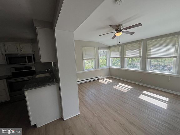 5th image of 1526 Telegraph Rd