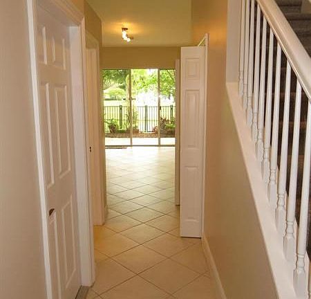 3rd image of 4488 Hickory Dr