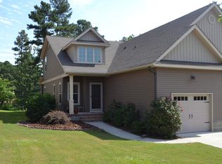 58 Cypress Cir, Southern Pines, NC 28387