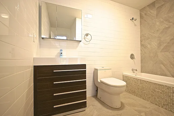 Rented by Rental Solutions Inc | media 16