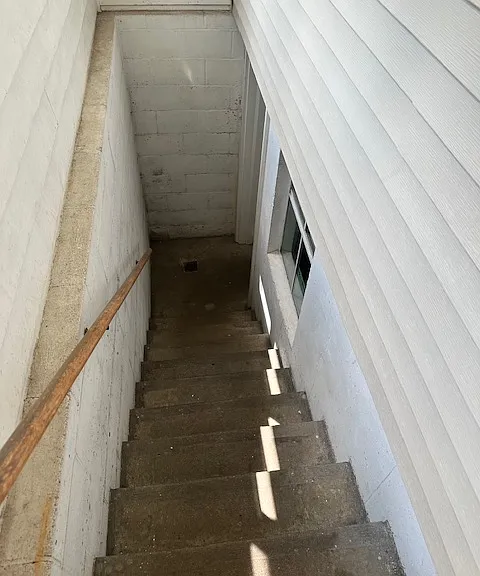 708 Barton Dr — Photo 18