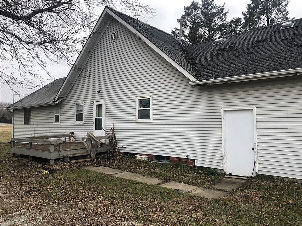 2nd image of 3076 Highway 44