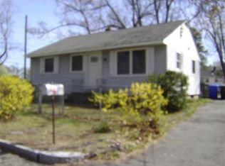 5 Lakevilla Ave, Springfield, MA 01109