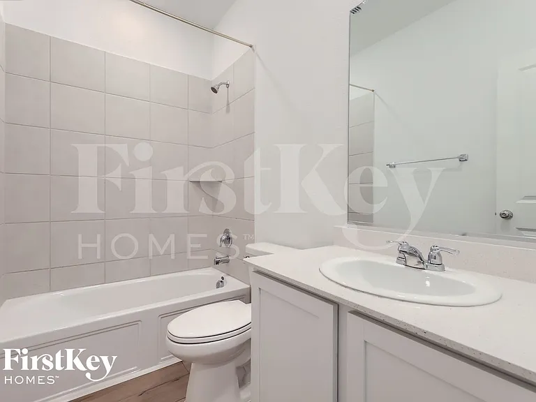 212 Wyndemere Ln — Photo 21