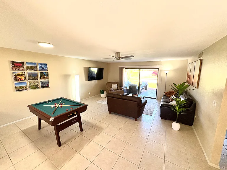 9806 W Kerry Ln — Photo 19