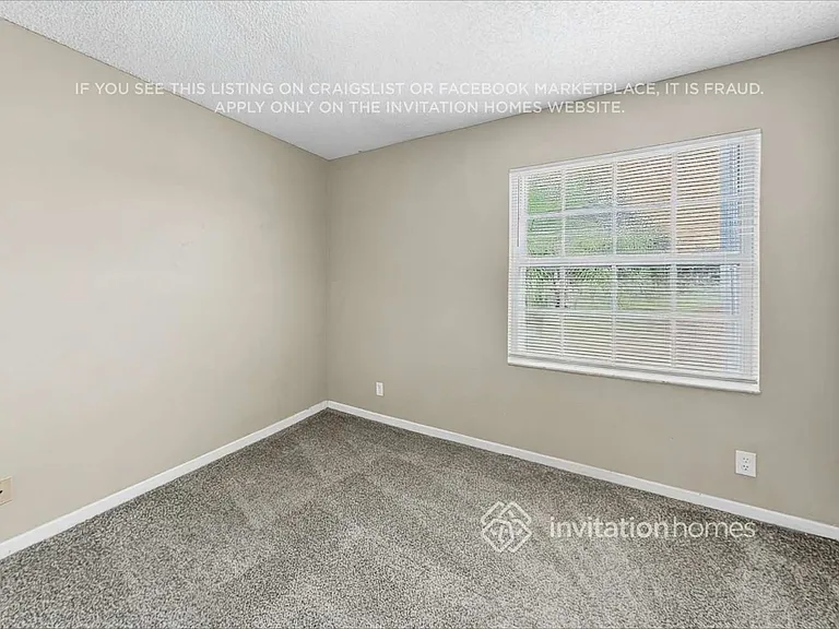 7697 Springfield Lake Dr — Photo 14