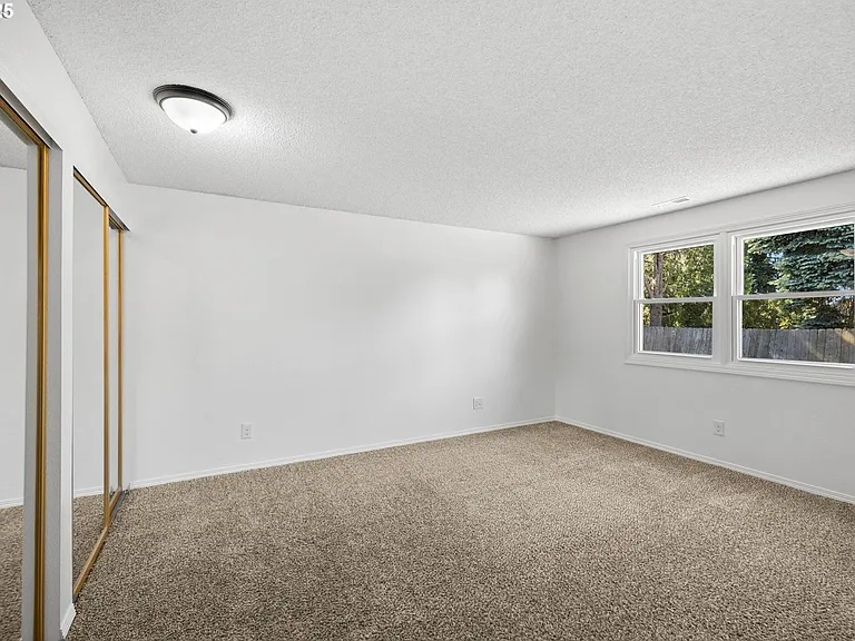 14103 SE McGillivray Blvd — Photo 17