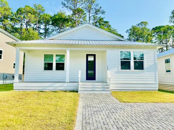 123 W Wild Blueberry Way, Pt Washington, FL 32459