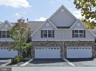 82 Haddon Ct #82, Pennington, NJ 08534