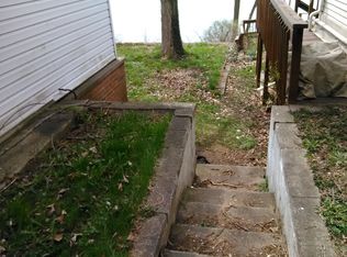 5992 Fonda Lake Dr, Brighton, MI 48116
