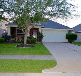 425 Abbey Ln, League City, TX, 77573