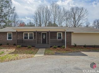 1803 Garnett Ward Rd, Hull, GA 30646