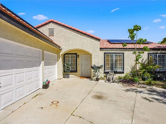 2nd image of 6011 Sandpiper Pl