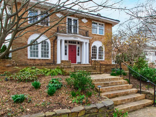 1313 College Pl, Raleigh, NC 27605