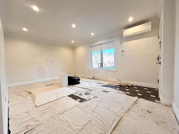 3rd image of 20-54 23rd St #2