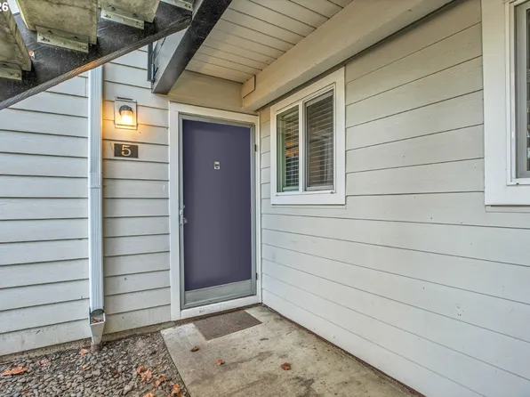 5488 SW Alger Ave APT 5, Beaverton, OR 97005