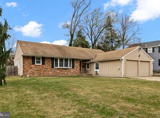 412 Saint Johns Dr, Cherry Hill, NJ 08034