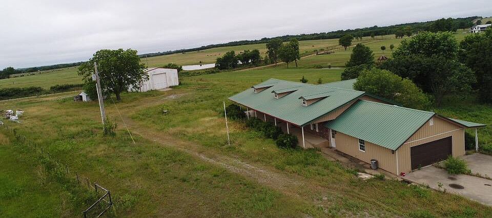 1st image of 810915 S 3550th Rd