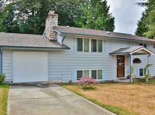 701 Normandy Dr, Bremerton, WA 98310