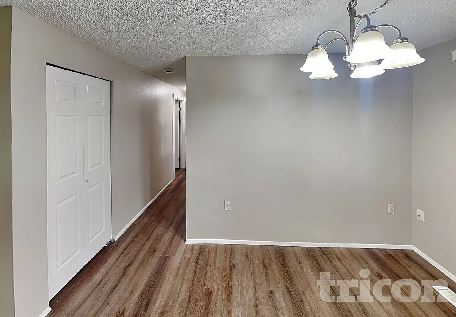 18707 Se 268Th Street Covington WA — Photo 3