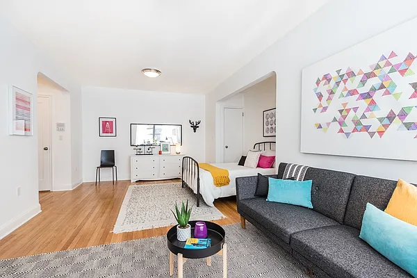 Rented by Corcoran | media 6