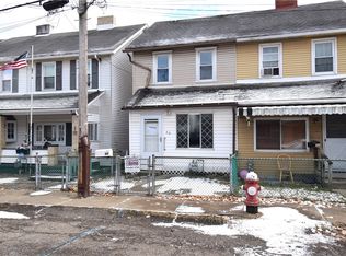 69 Orchard St, Mc Kees Rocks, PA 15136