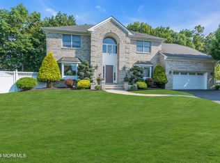 24 Ryjac Dr, Brick, NJ 08724