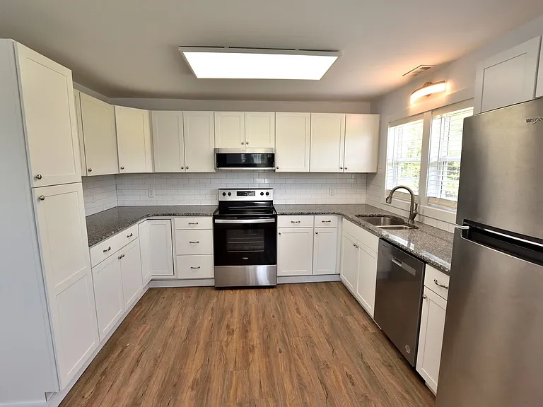 3630 Loop Rd — Photo 6