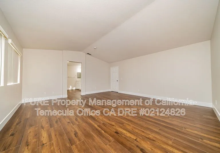 38669 Clearbrook Dr — Photo 42