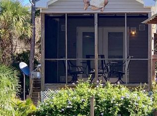 492 SE 256th St, Old Town, FL 32680