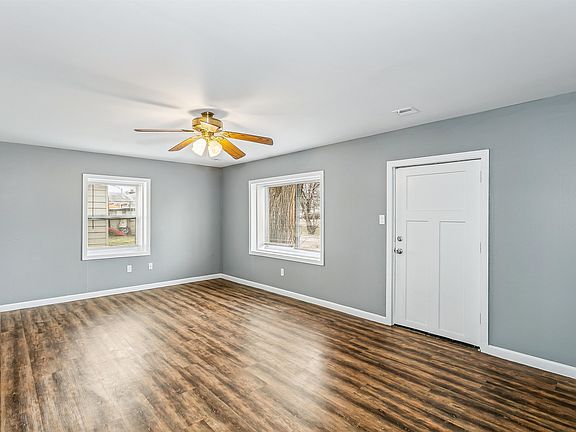 3rd image of 1836 S Laura Ave