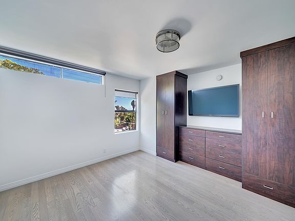 4th image of 11575 Missouri Ave APT 9