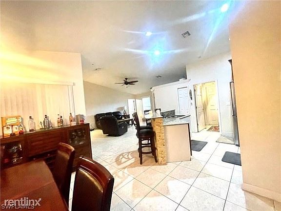 5th image of 2607 Queen Dr Unit 2