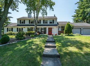 61 Queens Rd, Rockaway, NJ 07866