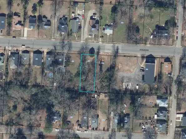 567 Farley Ave, Spartanburg, SC 29301